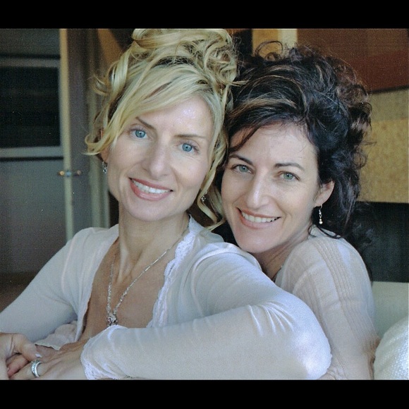 Meet your Posher, Danielle - Picture 1 of 1